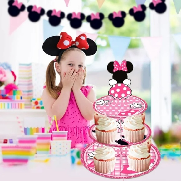 Minnie Mouse Themed Cupcake Stand - Picture 2 of 6